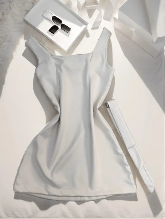Vestido Feminino Elegante ALFAIATARIA com Cinto e Zíper Lateral verao